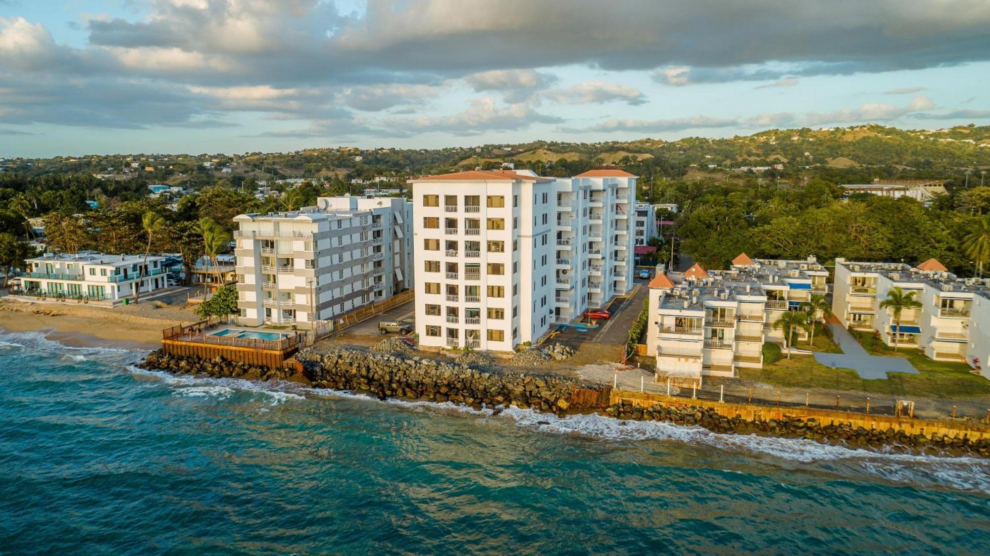 Beachfront 2 Bdr Unit At Victoria Del Mar 4E Ринкон Экстерьер фото